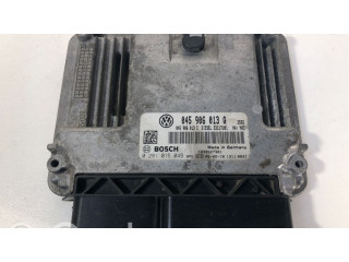 Блок управления двигателя 045906013Q   Skoda Fabia Mk2 (5J)