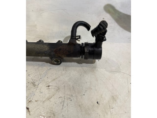 Vstřikovací lišta 0445214133, 238100N021 Toyota Yaris