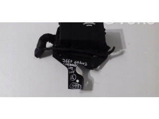 Блок предохранителей 68141842AA Jeep Grand Cherokee