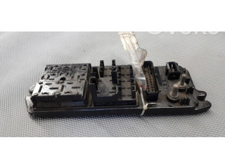 Блок предохранителей  PA6-GF-M40   Alfa Romeo 166    