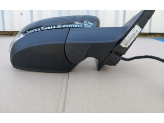 Зеркало электрическое Skoda Fabia Mk3 (NJ) 2015 - 2021 года