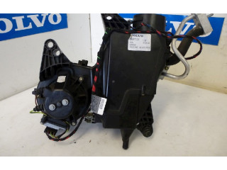 Вентилятор печки    8687638, 30733954   Volvo XC90