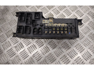 Блок предохранителей 518322110, 5299302L50 Volvo S80