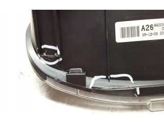 Přístrojová deska Hyundai Grandeur 2005 940033L210, 3L210