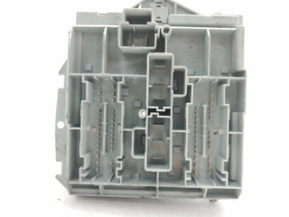 Блок предохранителей 60689045 Alfa Romeo 166