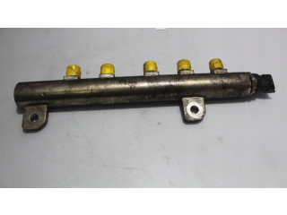 Магистральная трубка топлива