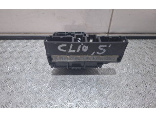 Модуль управления BSM 7242646930   Renault Clio V    