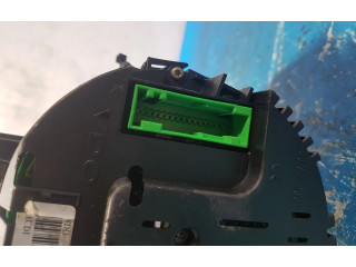 Панель приборов 81117994, 81117994 Audi A2