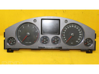 Панель приборов 3D0920881R Volkswagen Phaeton