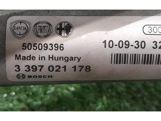 Моторчик дворников 50509396, 50509396    Alfa Romeo Giulietta