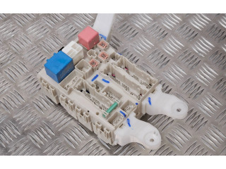 Pojistková skříňka 8273002150A, 02118K20 Toyota Auris 150 2010