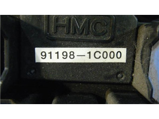 Блок предохранителей 911981C000 Hyundai Getz