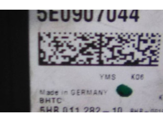 Блок управления климат-контролем 5E0907044   Skoda Octavia Mk3 (5E)