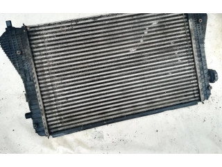 Интеркулер 1k0145803a, 1K0145803A Volkswagen Touran I