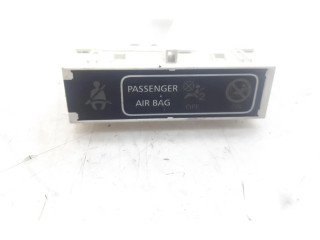 Блок управления двигателя 249804435R   Renault Clio I