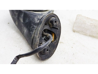 Зеркало электрическое        Mitsubishi Carisma  1996 - 1999 года   