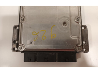 Блок управления двигателя 237106319R   Dacia Dokker