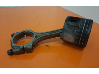  Поршень    Volkswagen PASSAT B6  