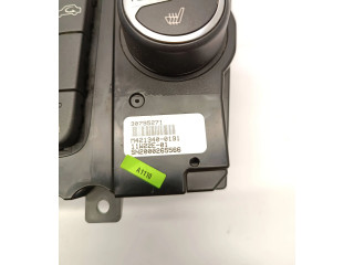 Блок управления климат-контролем 30795271, M4213400191   Volvo V70