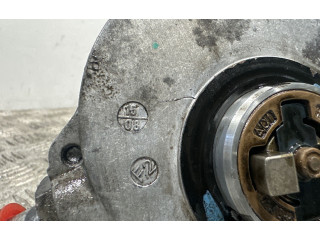 Масляный насос   038145209  Volkswagen Caddy 