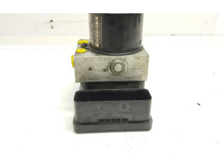 Блок АБС 1K0614517AE Volkswagen Jetta V 2005 - 2010 года