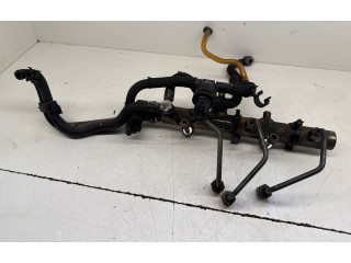 Топливная рампа 059130090J   Audi A6 S6 C6 4F   для двигателя BMK