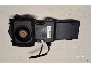 Вентилятор печки    A2078300008   Mercedes-Benz E A207
