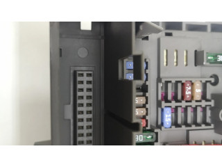 Pojistková skříňka BMW 1 E81 E87 2008