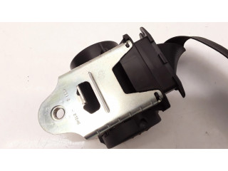 Передний ремень безопасности