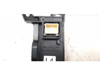 Дисплей 76J742 Lexus NX