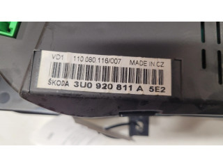 Панель приборов 3U0920811A, 110080116   Skoda Superb B5 (3U)       
