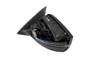 Зеркало электрическое        Skoda Scala   -  года   