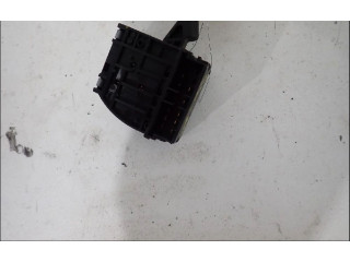 Ручка стеклоочистителей 7700838984   Renault Clio I