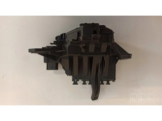 Pojistková skříňka A2055402250 Mercedes-Benz C W205 2016