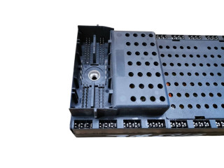 Блок предохранителей 08679899, 08696098   Volvo V70    