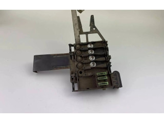 Блок предохранителей 1J0937506B Volkswagen Golf IV