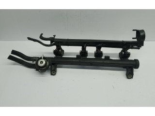 Vstřikovací lišta 037133317N   Volkswagen New Beetle     