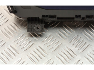 Дисплей Audi Q3 F3