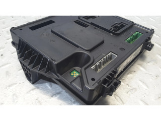 Блок предохранителей 284B14779R, S180098001 Renault Scenic III - Grand scenic III