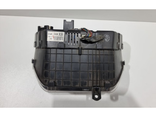 Přístrojová deska Lexus IS 200-300 2003 8380053430