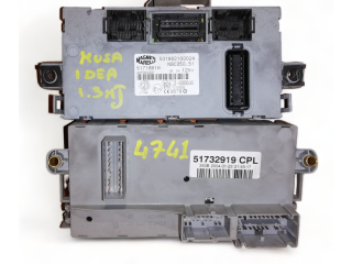 Блок предохранителей 51718916, 501862100034   Fiat Idea    