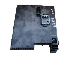 Блок предохранителей 30728512, 06W342   Volvo XC90    