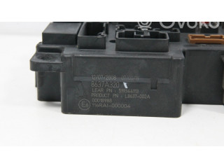 Блок предохранителей 8637A320, 519344133 Citroen C-Crosser