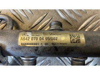 Vstřikovací lišta A6420700495, 0528000301 Mercedes-Benz C W203 pro naftový motor 3.0 642 3.0 V6