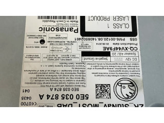 Радио/ проигрыватель CD/DVD / навигация