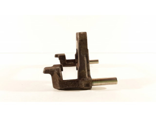 Скоба заднего суппорта