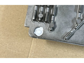 Блок управления двигателя 0281001776, 28SA4018 Volvo V70