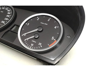 Pojistková skříňka Спидометр (приборный щиток) 6945633, 62116945633 BMW 5 E60 E61 2004