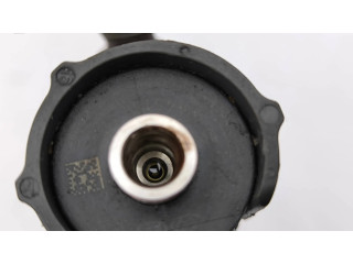 Vstřikovač 0445110320, 338002A900 Hyundai i30 pro naftový motor 1.6