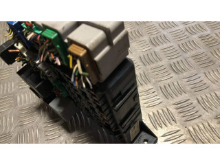 Блок предохранителей 2L1830949, 1S7T14A073AF Ford Mondeo Mk III